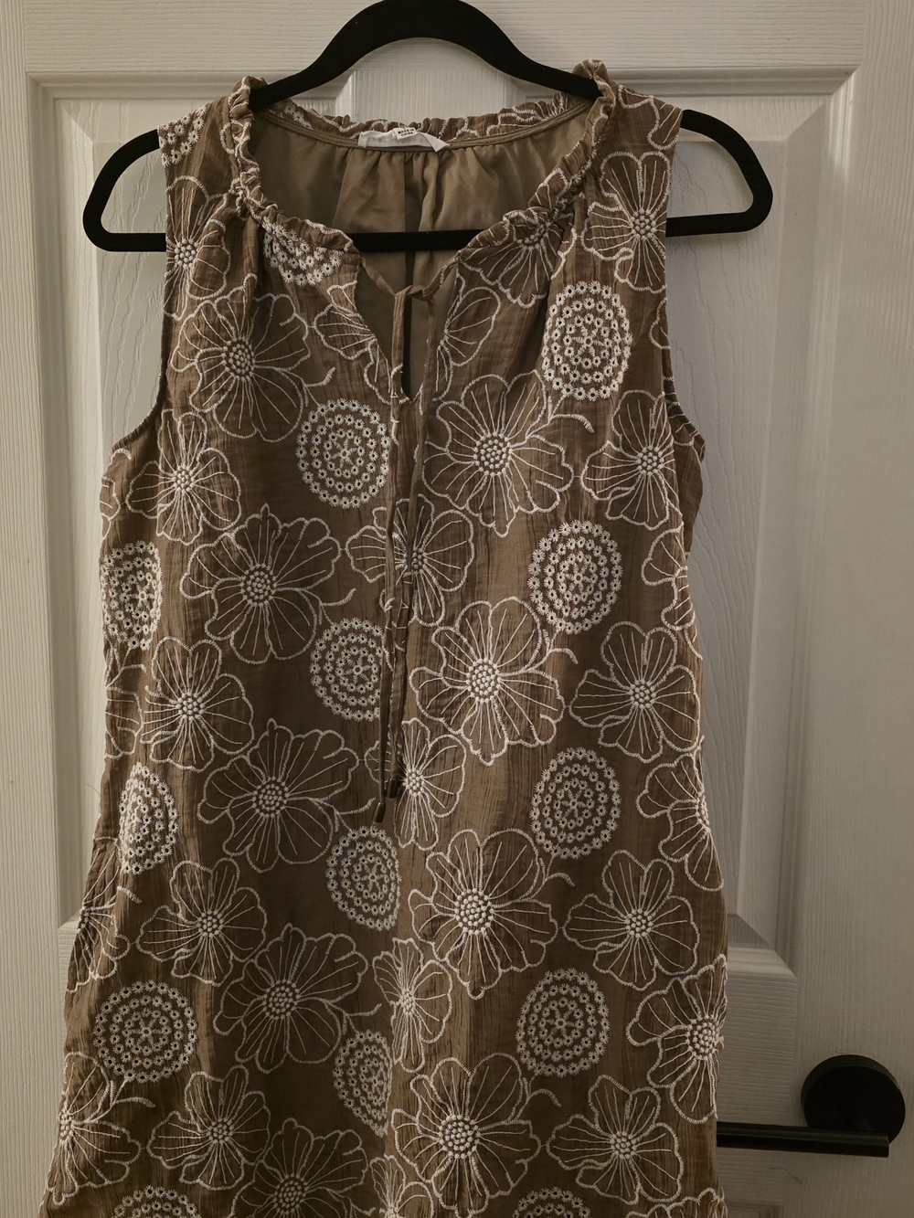 Sleeveless Brown Floral Embroidered Women's Dress